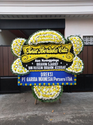 Papan Bunga Duka di Yamoneri